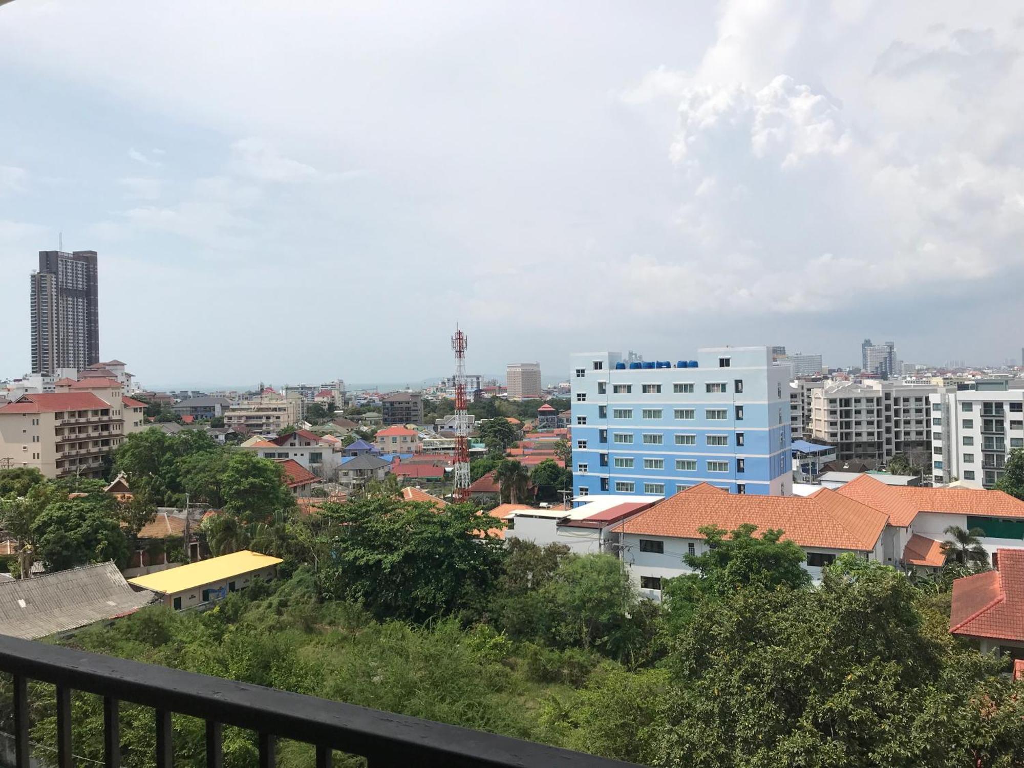 Diamond Suite Pattaya Bagian luar foto
